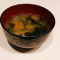 まんまるまうちゃん's cooksnap of when they made かぼちゃとわかめの味噌汁.