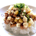 hiroerico's cooksnap of when they made 納豆とトウモロコシのご飯（揚げ玉のせ）.
