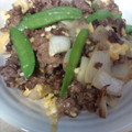 ☆きゃん1381☆'s cooksnap of when they made 絹さやと牛肉のふわたま炒め.