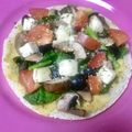 miomioko's cooksnap of when they made アレンジ ピタ フェタチーズ ピザ.
