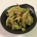 papikun's cooksnap of when they made 西瓜の皮のなんちゃって漬物.