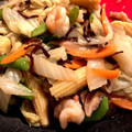 ame-ikuru's cooksnap of when they made 海老と彩り野菜の五香粉風味の炒めもの.