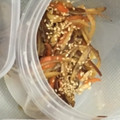 カニーヘン's cooksnap of when they made 大根人参皮と芋のオイマヨ焼肉のタレ炒め.
