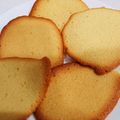 まゆコ's cooksnap of when they made 卵白救済おやつ。一番簡単なラングドシャ.