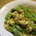 maruru-nn's cooksnap of when they made 野菜嫌いな娘も絶賛☆絹さやの卵炒め.