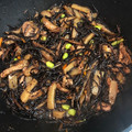 おたまりん's cooksnap of when they made 魚の煮汁で！ひじきの煮物.