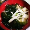 ♡ＲMY♡mom's cooksnap of when they made 【話題入り】麩とワカメの吸い物.