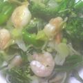 らんたろ～'s cooksnap of when they made スティックブロッコリーとエビの塩炒め.