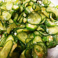 けんけん1016's cooksnap of when they made しそときゅうりとオクラの胡麻和え.