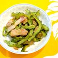 ケンコウママ's cooksnap of when they made あと引く旨さ☆ゴーヤとベーコンの炒め物.