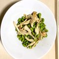 クックNHH1FX☆'s cooksnap of when they made コンビニサラダチキンと枝豆のさっぱり炒め.