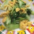 キャップとラム's cooksnap of when they made チンゲンサイと卵のオイスターソース炒め.