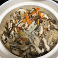 クックT784AZ☆'s cooksnap of when they made 土鍋で♪ツナときのこの炊き込みごはん.
