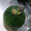 よぉぎゅると's cooksnap of when they made かぼちゃのヘタの取り方。簡単だよ～.
