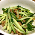もとちゃ's cooksnap of when they made 納豆ときゅうりの簡単しそ梅和え.