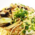けんけん1016's cooksnap of when they made 茄子とネギのパスタ〜にんにく油使用.