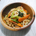 ドラエミ's cooksnap of when they made 【簡単】蓮根と小松菜と人参の胡麻和え.