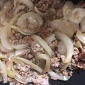 蜜柑の花's cooksnap of when they made ひき肉とじゃがいも玉ねぎのチーズ炒め.