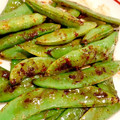 ねこ's cooksnap of when they made 絹さやの大量消費に♪絹さやのマヨポン炒め.