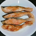 yukarianne's cooksnap of when they made 自家製＊塩ジャケの作り方(簡単！).