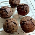 ロッソごろごろ's cooksnap of when they made しっとり幸せ♪チョコマフィン.