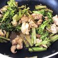 クックFSEFWL☆'s cooksnap of when they made 鶏もも肉と夏野菜のカレー炒め.