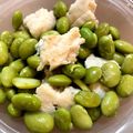 nsmray's cooksnap of when they made コンビニサラダチキンと枝豆のさっぱり炒め.