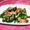 モグタソ's cooksnap of when they made ベーコンとピーマンとしめじの塩胡椒炒め.