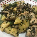 クック00N8WZ☆'s cooksnap of when they made もも肉とジャガイモのバジルソース.