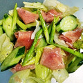 ムーミン☆ママ's cooksnap of when they made レタスと生ハムの簡単無限サラダ.