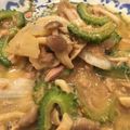 食べ盛り2人の母's cooksnap of when they made ゴーヤとツナ、シメジのカレー炒め.