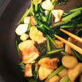 ぽにょこまち's cooksnap of when they made 鮭とキャベツのオイスター炒め.