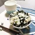 Mnakayoshi's cooksnap of when they made 懐かしい給食の味…わかめご飯！.