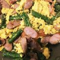 デコヘル's cooksnap of when they made アスパラガスとソーセージのふわふわ卵炒め.