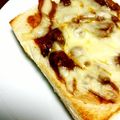 ゆるりー's cooksnap of when they made のせるだけ！チーズカレートースト.