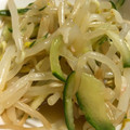 yukimi1225's cooksnap of when they made あっさりおかず♪もやしときゅうりのナムル.
