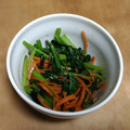 そらすけのママ's cooksnap of when they made 小松菜と人参の塩こぶ炒め.