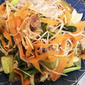 クックSHCHTZ☆'s cooksnap of when they made 青梗菜とにんじん、エノキのバター麺つゆ.