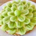 ＊アヤ吉＊'s cooksnap of when they made 簡単生地&クリームdeマスカットタルト.