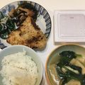 ☆あおはるママ☆'s cooksnap of when they made 夕飯 秋刀魚の塩焼き.