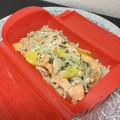 ☆こまっと☆'s cooksnap of when they made ルクエde鮭としめじのかぼす蒸し.