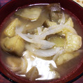 つよまり's cooksnap of when they made ナスと玉ねぎと油揚げのみそ汁.