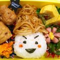 つんきちママ's cooksnap of when they made 簡単☆焼きそば☆男の子弁当☆キャラ☆遠足.