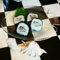 ★サンセット★'s cooksnap of when they made 【締め鯖・胡瓜・ガリ・大葉の海苔巻き♪】.