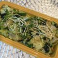 tikariri's cooksnap of when they made りぼんきゅうりとレタスのやみつきサラダ☆.