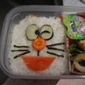 雪ぴよ's cooksnap of when they made パパ弁と息子弁　ドラえもん.