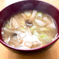 レオン犬's cooksnap of when they made えのきとネギのお味噌汁.