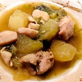 DonAoyama's cooksnap of when they made 生姜たっぷり♪冬瓜となすと豚肉の甘辛煮.