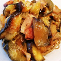 料理初心者あぃ☆'s cooksnap of when they made 簡単副菜☆ナスとえのきのベーコン炒め.