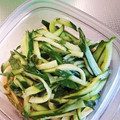 りっちゃん♪札幌's cooksnap of when they made 【農家のレシピ】きゅうりとしその塩もみ.